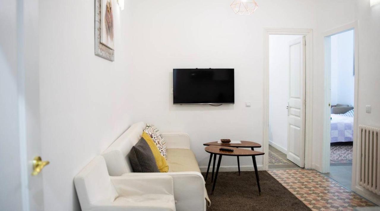 Eixample Apartments - Pova バルセロナ エクステリア 写真