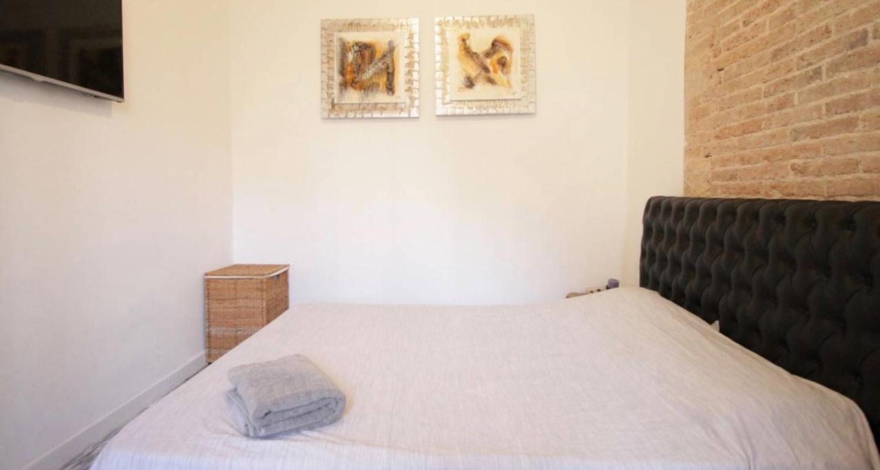 Eixample Apartments - Pova バルセロナ エクステリア 写真